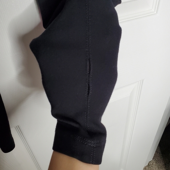 Vince Black Stitch Back Seam Leggings - Picture 9 of 12